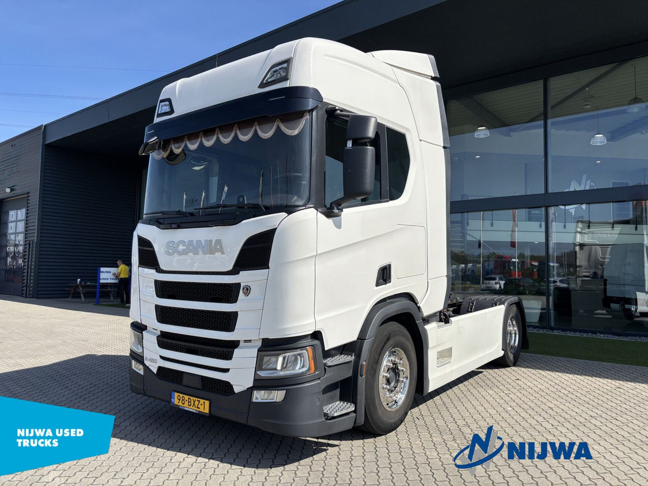 Scania R450 4x2 Retarder + Navigatie - Tractor unit: picture 1 Scania R450 4x2 Retarder + Navigatie - Tractor unit: picture 1