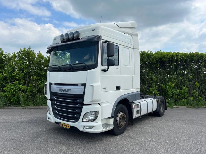 DAF XF 410 FT SC Euro6 - Tractor unit: picture 2 DAF XF 410 FT SC Euro6 - Tractor unit: picture 2
