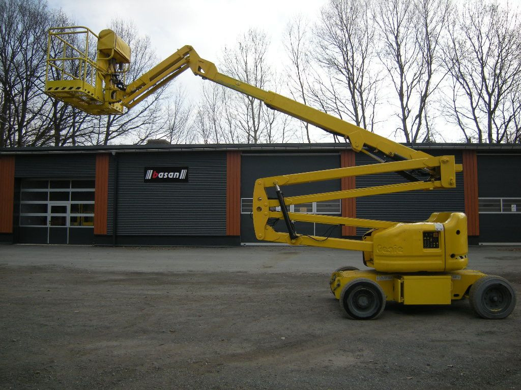 Genie Arbeitsbühne Genie Z 45/25 J, 15,8 m - Truck mounted aerial platform: picture 1 Genie Arbeitsbühne Genie Z 45/25 J, 15,8 m - Truck mounted aerial platform: picture 1