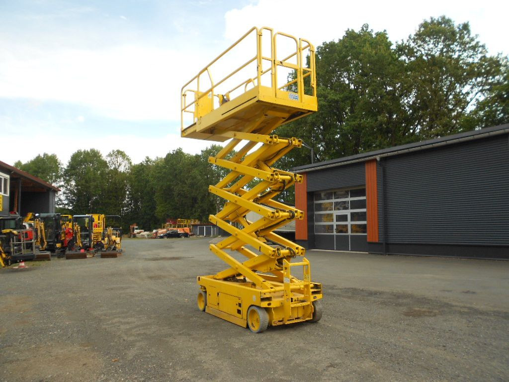 Scissor lift Genie GS 3246, Scherenarbeitsbühne Genie 11,9 m: picture 8