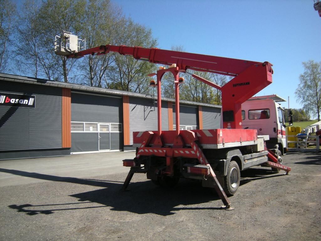Mercedes-Benz 815 Atego mit Ruthmann TK250, 25m - Truck mounted aerial platform: picture 3 Mercedes-Benz 815 Atego mit Ruthmann TK250, 25m - Truck mounted aerial platform: picture 3