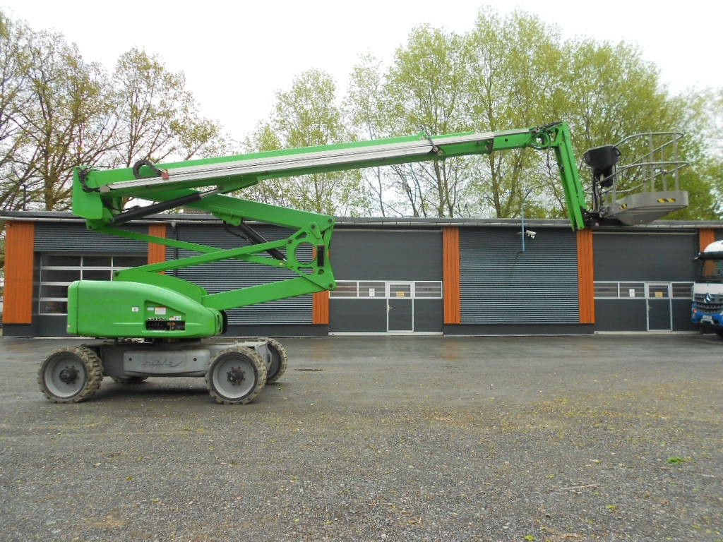 Niftylift Niftylift HR28 Hybrid , 4x4 , 28 - Articulated boom: picture 1 Niftylift Niftylift HR28 Hybrid , 4x4 , 28 - Articulated boom: picture 1