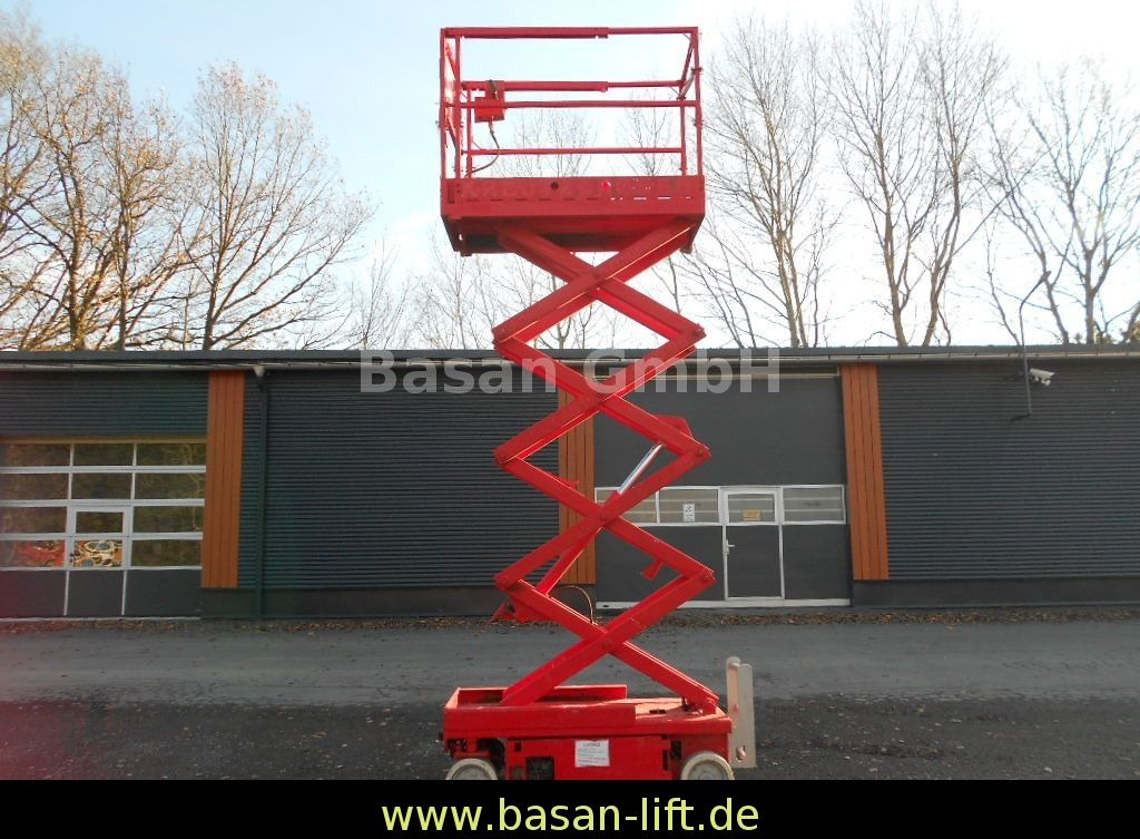 Snorkelift S 1930, Scherenarbeitsbühne AH 7,8m Snorkelift S 1930, Scherenarbeitsbühne AH 7,8m - Scissor lift: picture 1 Snorkelift S 1930, Scherenarbeitsbühne AH 7,8m Snorkelift S 1930, Scherenarbeitsbühne AH 7,8m - Scissor lift: picture 1