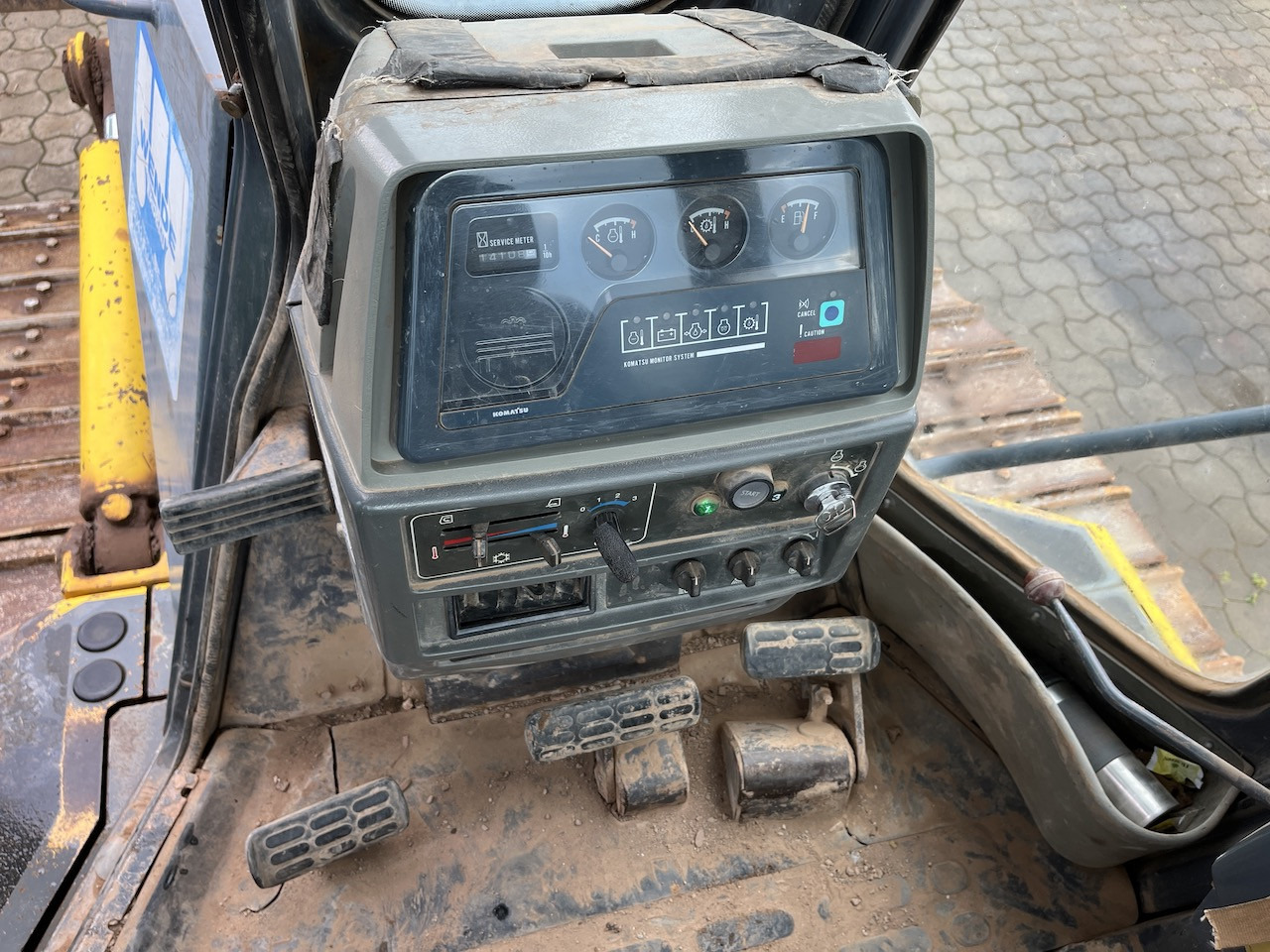 Komatsu D61EX-12 Planier Raupe 6-Wege Schild - Bulldozer: picture 3 Komatsu D61EX-12 Planier Raupe 6-Wege Schild - Bulldozer: picture 3