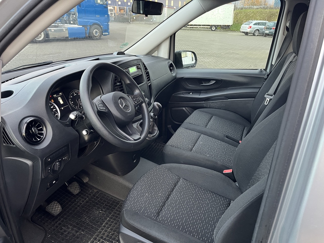 Small van Mercedes-Benz Vito  Vito 116 cdi: picture 6