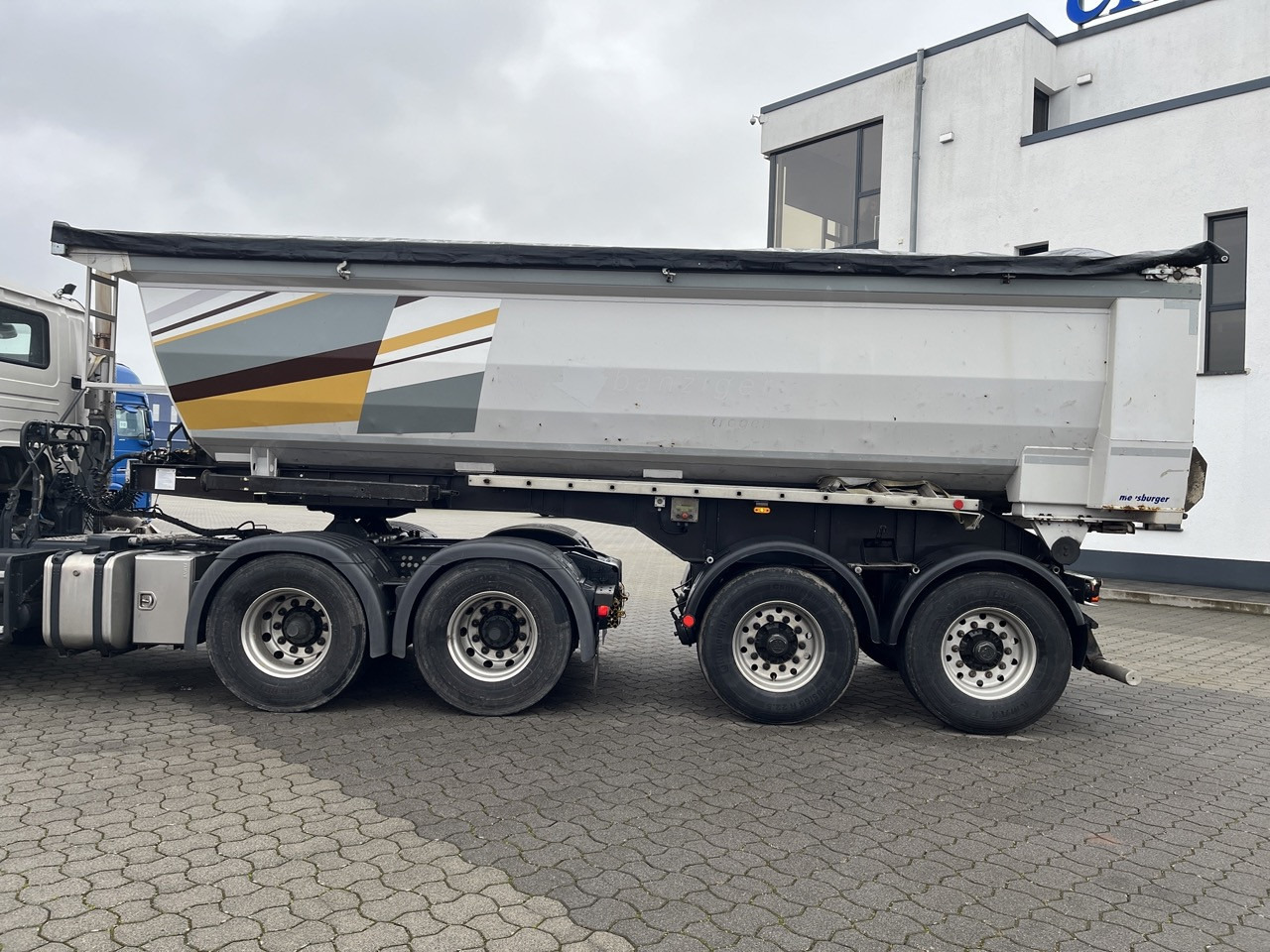 Meusburger Typ MPS-2 - Tipper semi-trailer: picture 3 Meusburger Typ MPS-2 - Tipper semi-trailer: picture 3