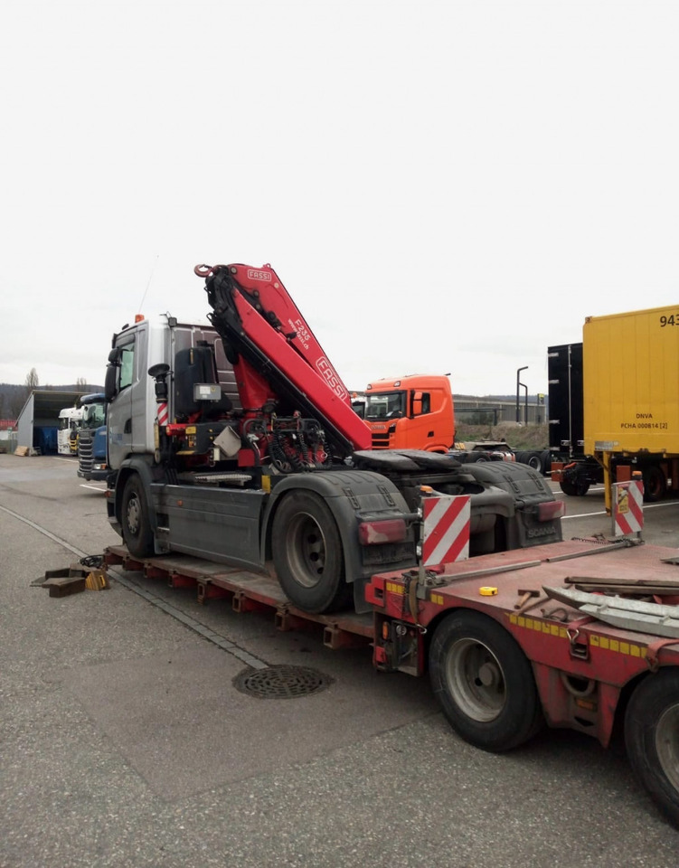 Scania G410 4x2 SZM Kran Fassi F235 Motorschaden - Tractor unit: picture 3 Scania G410 4x2 SZM Kran Fassi F235 Motorschaden - Tractor unit: picture 3