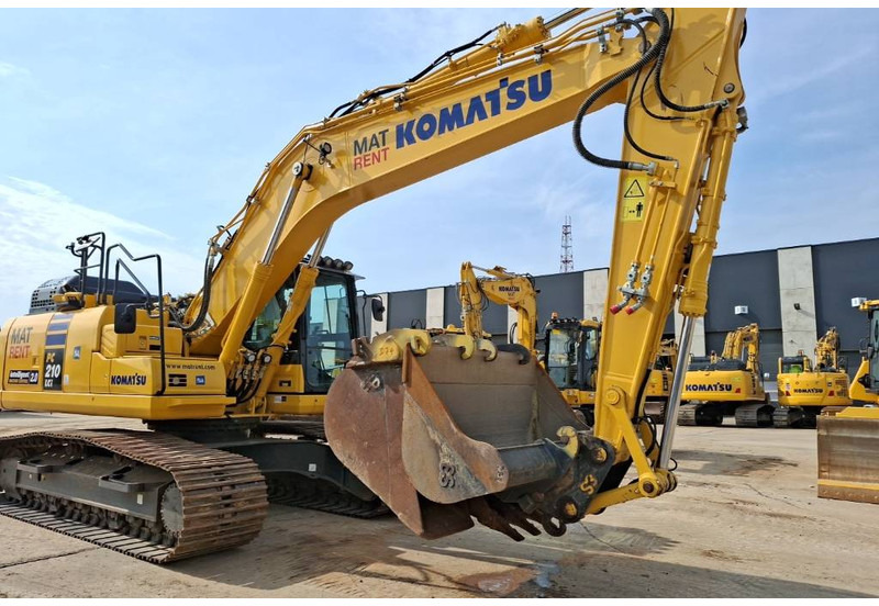 Komatsu PC210LCI-11E0 - Crawler excavator: picture 1 Komatsu PC210LCI-11E0 - Crawler excavator: picture 1
