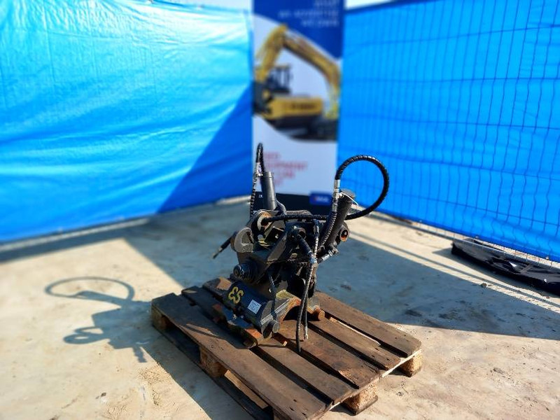Komatsu PC88MR-8 - Tiltrotator: picture 1 Komatsu PC88MR-8 - Tiltrotator: picture 1