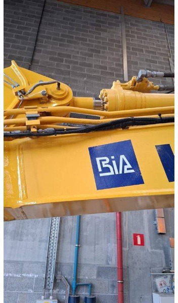 Komatsu PW148-10 PW148-8 PW140-7 Boom and Arm - Boom for Construction machinery: picture 4 Komatsu PW148-10 PW148-8 PW140-7 Boom and Arm - Boom for Construction machinery: picture 4