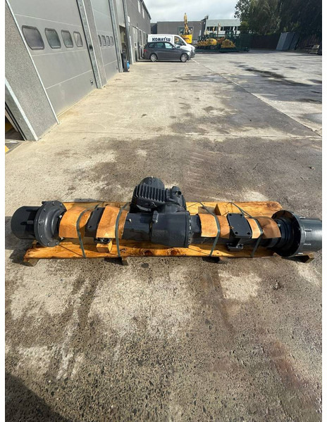Komatsu WA100M-8 REAR AXLE ASSEMBLY 42W-23-51110 - Axle and parts for Construction machinery: picture 4 Komatsu WA100M-8 REAR AXLE ASSEMBLY 42W-23-51110 - Axle and parts for Construction machinery: picture 4