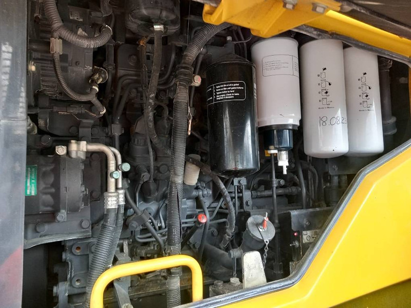 Wheel loader Komatsu WA500-7: picture 13