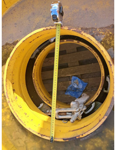 Record 12.4-36 - Wheels and tires for Construction machinery: picture 5 Record 12.4-36 - Wheels and tires for Construction machinery: picture 5