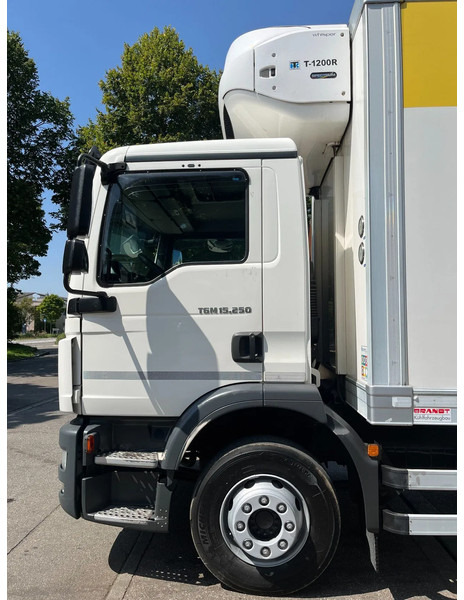 MAN TGM 15.250 *Bi-/Multitemp*Tiefkühlfahrzeug*POLARUS-Tiefkühlkoffer*MBB-C 2000 S LBW* - Refrigerator truck: picture 2 MAN TGM 15.250 *Bi-/Multitemp*Tiefkühlfahrzeug*POLARUS-Tiefkühlkoffer*MBB-C 2000 S LBW* - Refrigerator truck: picture 2