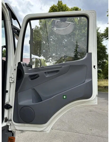 Refrigerator truck Mercedes-Benz Atego 1222 L Kühl-LKW Klima: picture 19