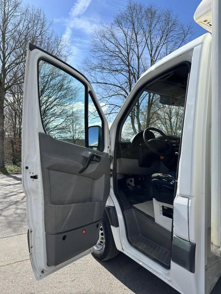 Refrigerated van Mercedes Sprinter 315 CDI Kühlfahrzeug TK V 300 D+E Seitentüre: picture 19
