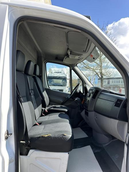 Refrigerated van Mercedes Sprinter 315 CDI Kühlfahrzeug TK V 300 D+E Seitentüre: picture 29