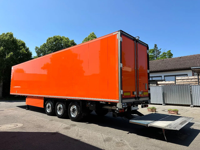 Schmitz Cargobull 3 x T-Kühl SLX*Spectrum*Bi-Temp*Doppelst.*LENK*LBW*blumenbreit*PHARMA - Refrigerator semi-trailer: picture 4 Schmitz Cargobull 3 x T-Kühl SLX*Spectrum*Bi-Temp*Doppelst.*LENK*LBW*blumenbreit*PHARMA - Refrigerator semi-trailer: picture 4