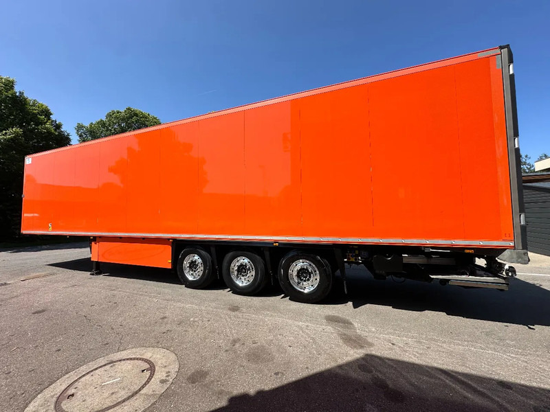 Schmitz Cargobull 3 x T-Kühl SLX*Spectrum*Bi-Temp*Doppelst.*LENK*LBW*blumenbreit*PHARMA - Refrigerator semi-trailer: picture 2 Schmitz Cargobull 3 x T-Kühl SLX*Spectrum*Bi-Temp*Doppelst.*LENK*LBW*blumenbreit*PHARMA - Refrigerator semi-trailer: picture 2