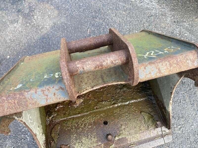450mm - Axes 30mm - Excavator bucket: picture 3 450mm - Axes 30mm - Excavator bucket: picture 3