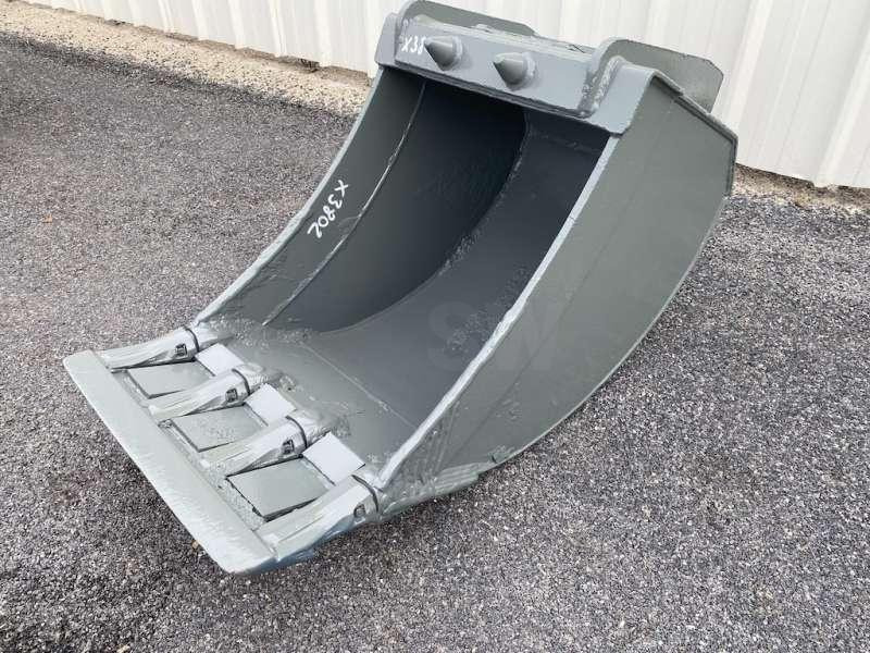 MECALAC Séries 8 / 10 / 11 / 12 - 620mm - Excavator bucket: picture 1 MECALAC Séries 8 / 10 / 11 / 12 - 620mm - Excavator bucket: picture 1