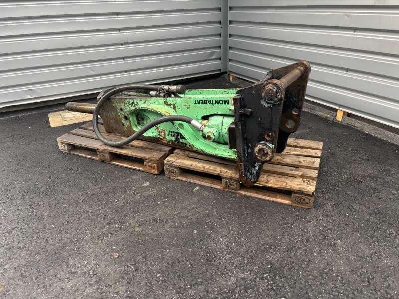 MONTABERT BRH 570 - Hydraulic hammer for Construction machinery: picture 4 MONTABERT BRH 570 - Hydraulic hammer for Construction machinery: picture 4