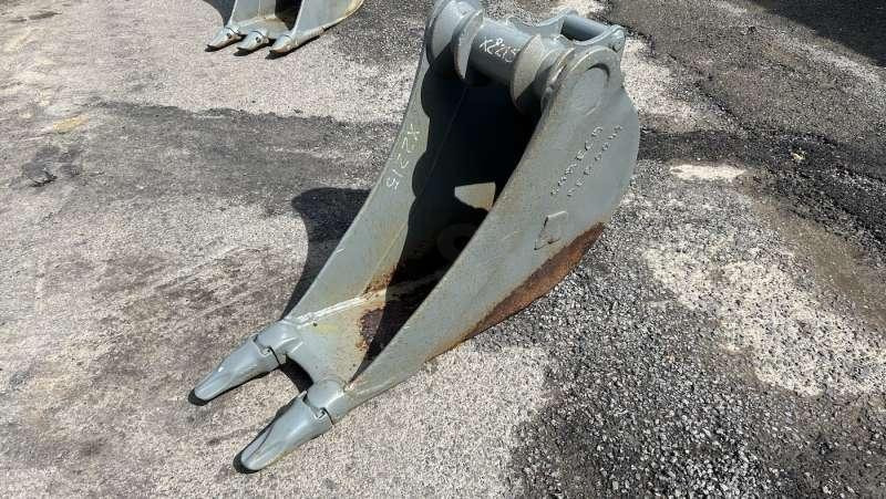MORIN M3 - 250mm - Excavator bucket for Construction machinery: picture 2 MORIN M3 - 250mm - Excavator bucket for Construction machinery: picture 2