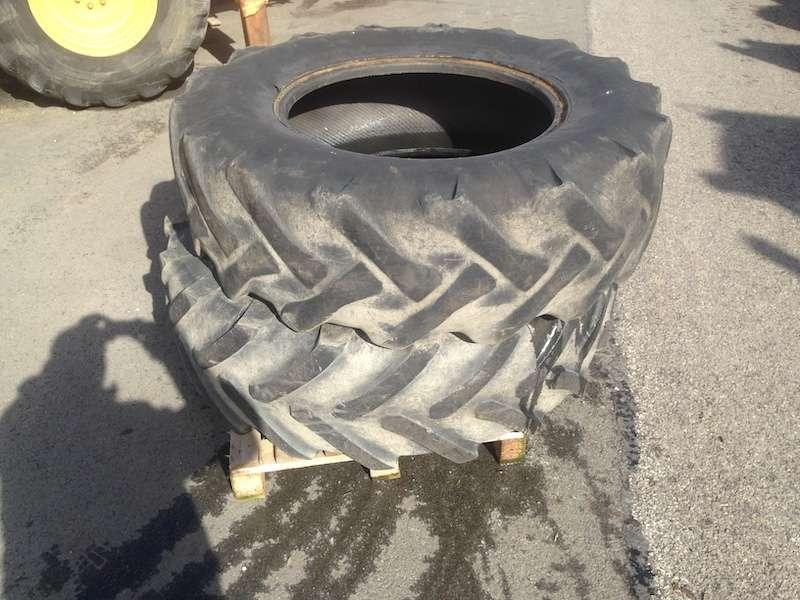 PNEUS 16,9 /14 -28 - Tire for Construction machinery: picture 1 PNEUS 16,9 /14 -28 - Tire for Construction machinery: picture 1