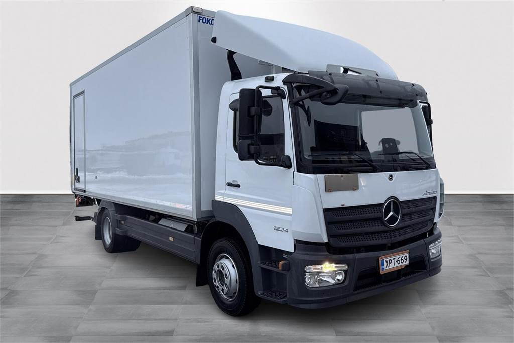 Mercedes-Benz 1224L KSA UMPIKORI + PL - Box truck: picture 4 Mercedes-Benz 1224L KSA UMPIKORI + PL - Box truck: picture 4