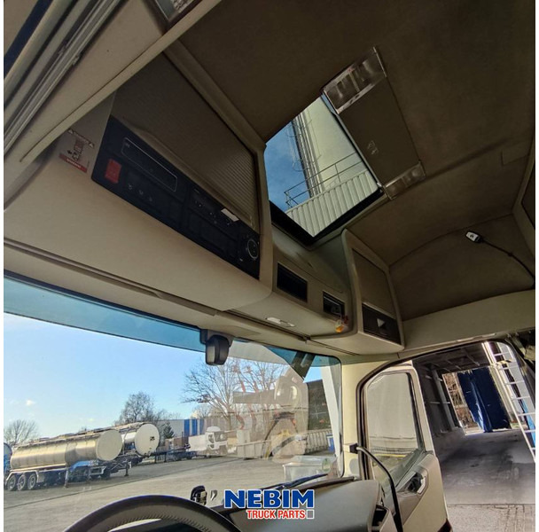 Spare parts for Truck Volvo Volvo - 85135364 - Cabine FH4 Globetrotter: picture 17
