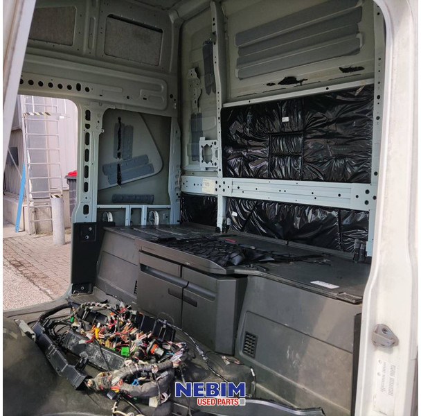 Spare parts for Truck Volvo Volvo - 85135364 - Cabine FH4 Globetrotter: picture 16