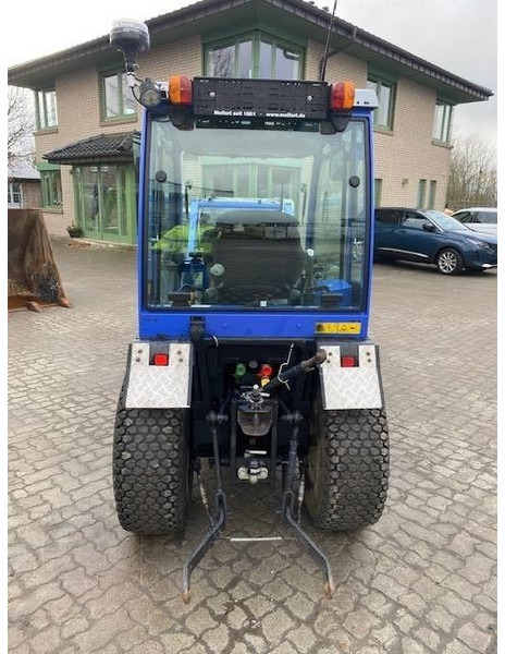 Iseki TM 3267 AHL K (12005269) - Compact tractor: picture 4 Iseki TM 3267 AHL K (12005269) - Compact tractor: picture 4