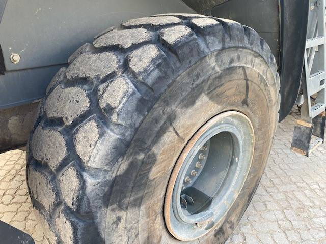 Wheel loader Liebherr L 566 XPower MIETE / RENTAL (12005192): picture 17