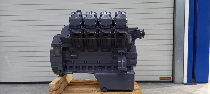 Deutz BF8M1015CP LONG-BLOCK - Construction machinery: picture 1 Deutz BF8M1015CP LONG-BLOCK - Construction machinery: picture 1