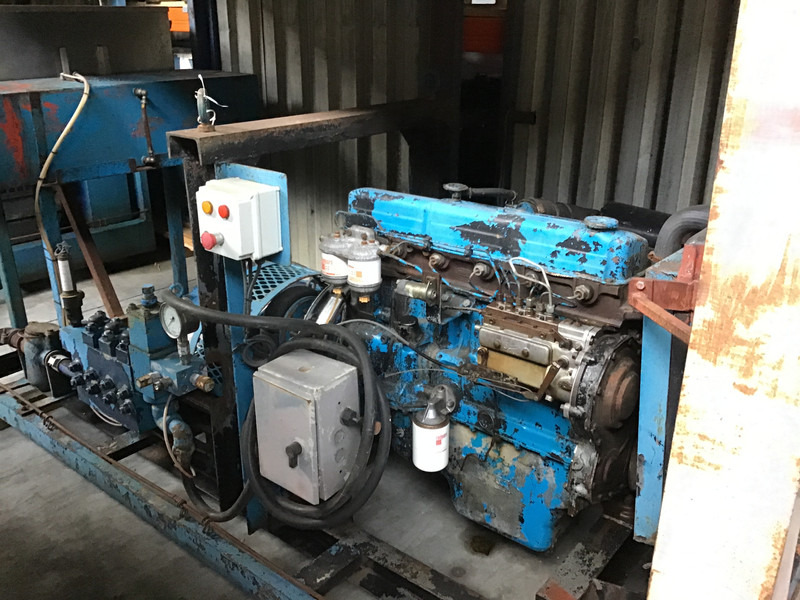 Ford 2714E POMP 550 BAR USED - Water pump: picture 1 Ford 2714E POMP 550 BAR USED - Water pump: picture 1