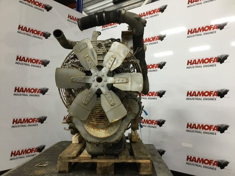 Komatsu S6D125-1 FOR PARTS - Engine: picture 4 Komatsu S6D125-1 FOR PARTS - Engine: picture 4
