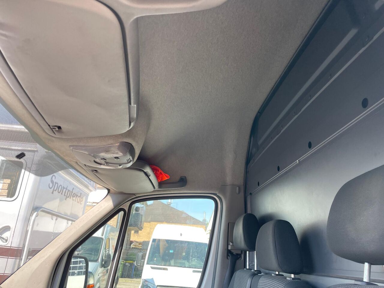Panel van Mercedes-Benz Sprinter 313 CDI Klima MAXI: picture 23 Panel van Mercedes-Benz Sprinter 313 CDI Klima MAXI: picture 23