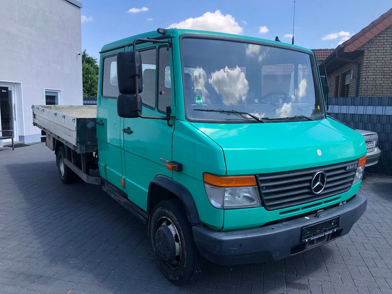 Mercedes-Benz Vario 818 D, DoKa - Flatbed van, Combi van: picture 2 Mercedes-Benz Vario 818 D, DoKa - Flatbed van, Combi van: picture 2