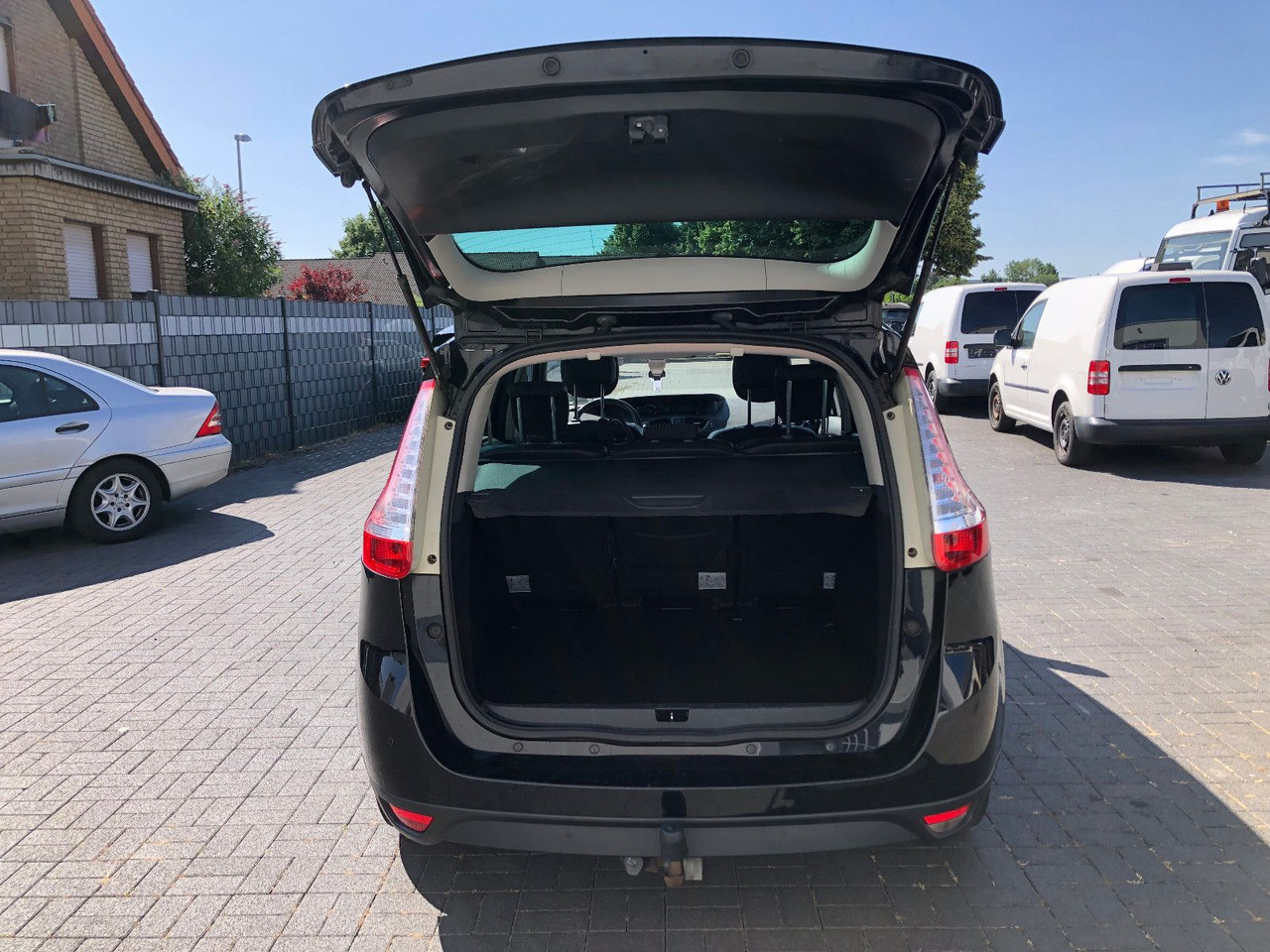 Passenger van Renault Scenic  Grand 2.0 dCi 150 BOSE Edition,Automatik: picture 22