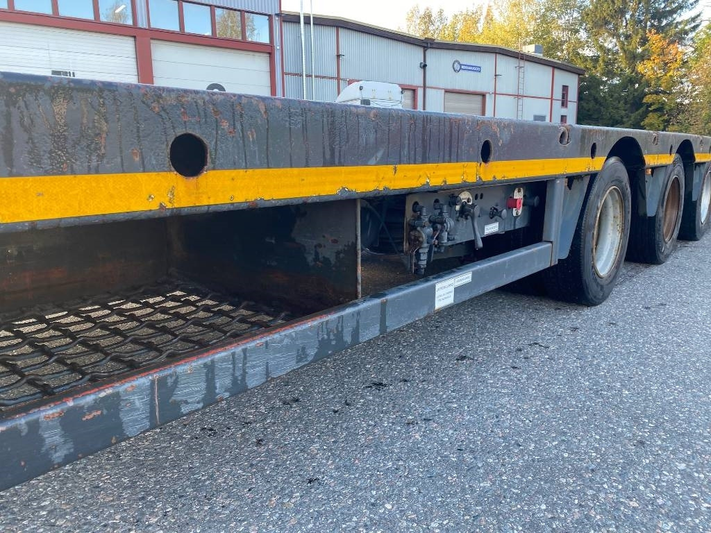 Faymonville Multimax, Multi N3LA - Low loader semi-trailer: picture 3 Faymonville Multimax, Multi N3LA - Low loader semi-trailer: picture 3