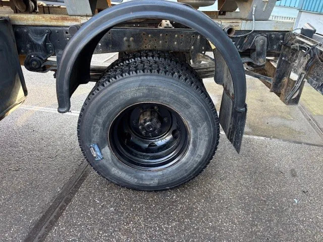 Tank truck Mercedes-Benz 914 KO RHD 4x2 FULL STEEL TANK TRUCK (6-CILINDER ENGINE / MANUAL GEARBOX / FULL STEEL SUSPENSION): picture 7 Tank truck Mercedes-Benz 914 KO RHD 4x2 FULL STEEL TANK TRUCK (6-CILINDER ENGINE / MANUAL GEARBOX / FULL STEEL SUSPENSION): picture 7