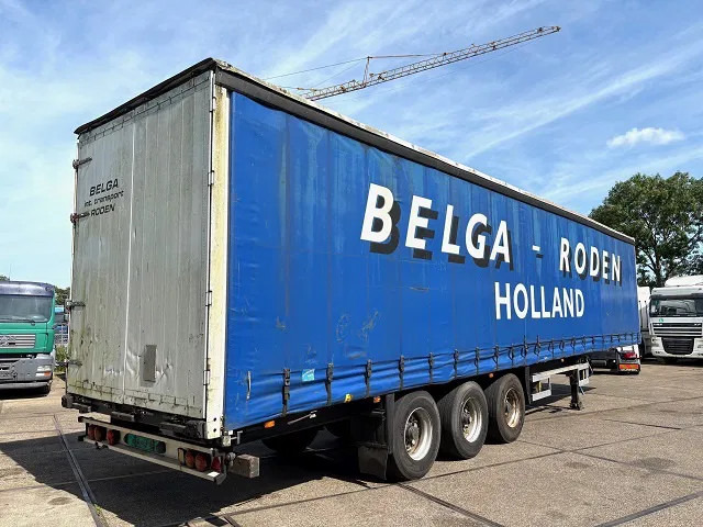 Schmitz Cargobull S01 3-AXLE CURTAINS SIDE WITH SLIDING ROOF (SAF AXLES / DRUM BRAKES / ABS BRAKE SYSTEM) - Curtainsider semi-trailer: picture 3 Schmitz Cargobull S01 3-AXLE CURTAINS SIDE WITH SLIDING ROOF (SAF AXLES / DRUM BRAKES / ABS BRAKE SYSTEM) - Curtainsider semi-trailer: picture 3