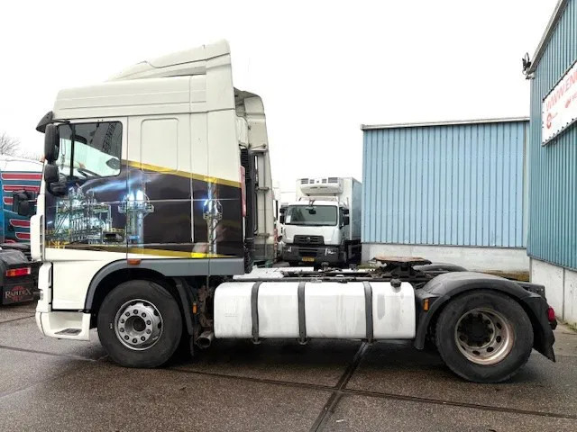 Tractor unit DAF XF 105.460 ATE SPACEAB 4x2 (EURO 5 / ZF MANUAL GEARBOX / ZF-INTARDER / HYDRAULIC KIT / P.T.O. / AIRCONDITIONING / ETC.): picture 5