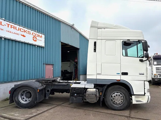 DAF XF 105.460 ATE SPACECAB 4x2 ONLY 835.500 KM (ZF-MANUAL GEARBOX / ZF-INTARDER / AIRCONDITIONING / EURO 5) - Tractor unit: picture 3 DAF XF 105.460 ATE SPACECAB 4x2 ONLY 835.500 KM (ZF-MANUAL GEARBOX / ZF-INTARDER / AIRCONDITIONING / EURO 5) - Tractor unit: picture 3