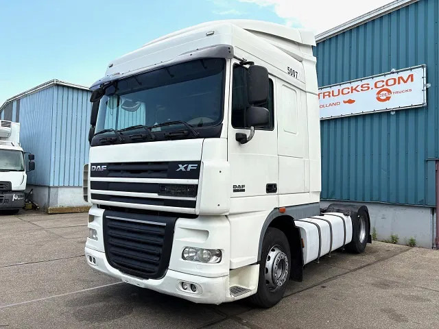 DAF XF 105.460 SPACECAB (ZF16 MANUAL GEARBOX / MX-BRAKE / 870+430 LITER TANK / FRIDGE / AIRCONDITIONING) - Tractor unit: picture 1 DAF XF 105.460 SPACECAB (ZF16 MANUAL GEARBOX / MX-BRAKE / 870+430 LITER TANK / FRIDGE / AIRCONDITIONING) - Tractor unit: picture 1