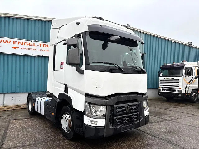Renault T460 HIGH ROOF 4x2 (EURO 6 / AUTOMATIC GEARBOX / VBI-BRAKE / HYDRAULIC KIT / FRIDGE / AIRCONDITIONING) - Tractor unit: picture 2 Renault T460 HIGH ROOF 4x2 (EURO 6 / AUTOMATIC GEARBOX / VBI-BRAKE / HYDRAULIC KIT / FRIDGE / AIRCONDITIONING) - Tractor unit: picture 2