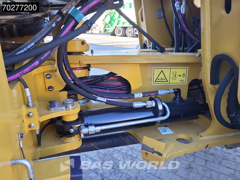 Wheel loader Caterpillar 908 M EPA: picture 20