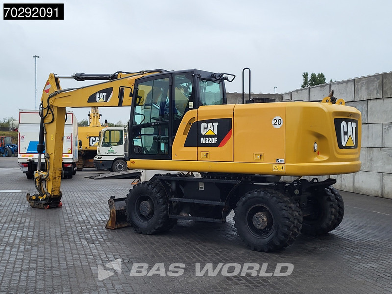 Caterpillar M320 F - Wheel excavator: picture 2 Caterpillar M320 F - Wheel excavator: picture 2