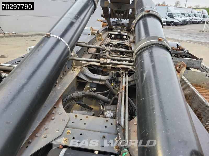 Hook lift truck DAF CF 440 6X2 HYVA 22-60-S Hooklift Lift Axle Automatic ACC Euro 6: picture 18 Hook lift truck DAF CF 440 6X2 HYVA 22-60-S Hooklift Lift Axle Automatic ACC Euro 6: picture 18