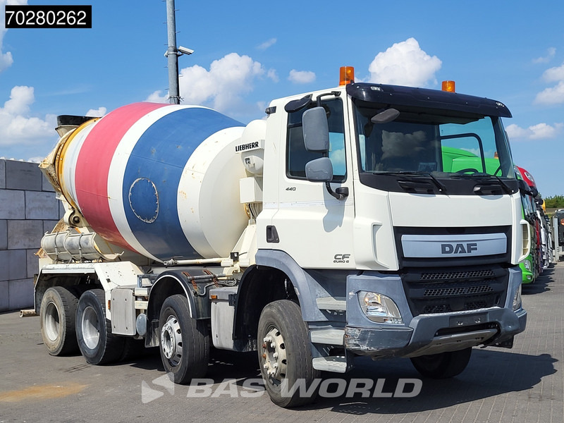 DAF CF 440 8X4 9m3 Liebherr Mixer Automatic Steel suspension Euro 6 - Concrete mixer truck: picture 3 DAF CF 440 8X4 9m3 Liebherr Mixer Automatic Steel suspension Euro 6 - Concrete mixer truck: picture 3